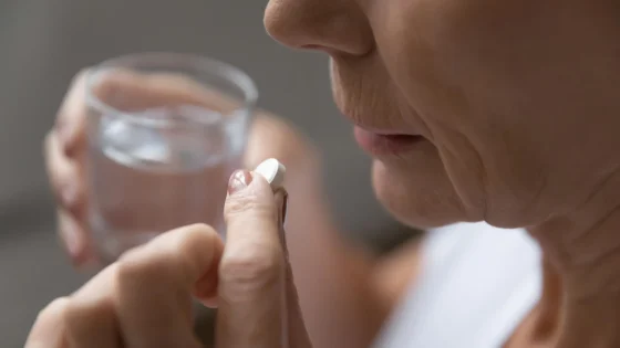Image credit: Millions take aspirin to prevent colon cancer. A major review says don’t count on it | ScienceDaily