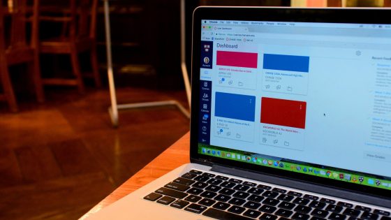 Image credit: Harvard Canvas Site Goes Down After University Listed in Instructure Breach | News | The Harvard Crimson