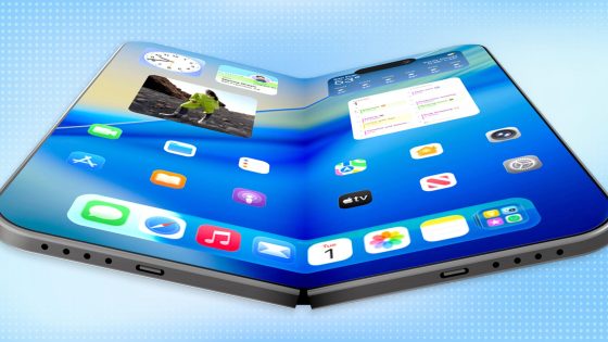 Render of a potential folding iPhone — Image credit: Tom’s Guide / https://www.tomsguide.com/author/scott-younker