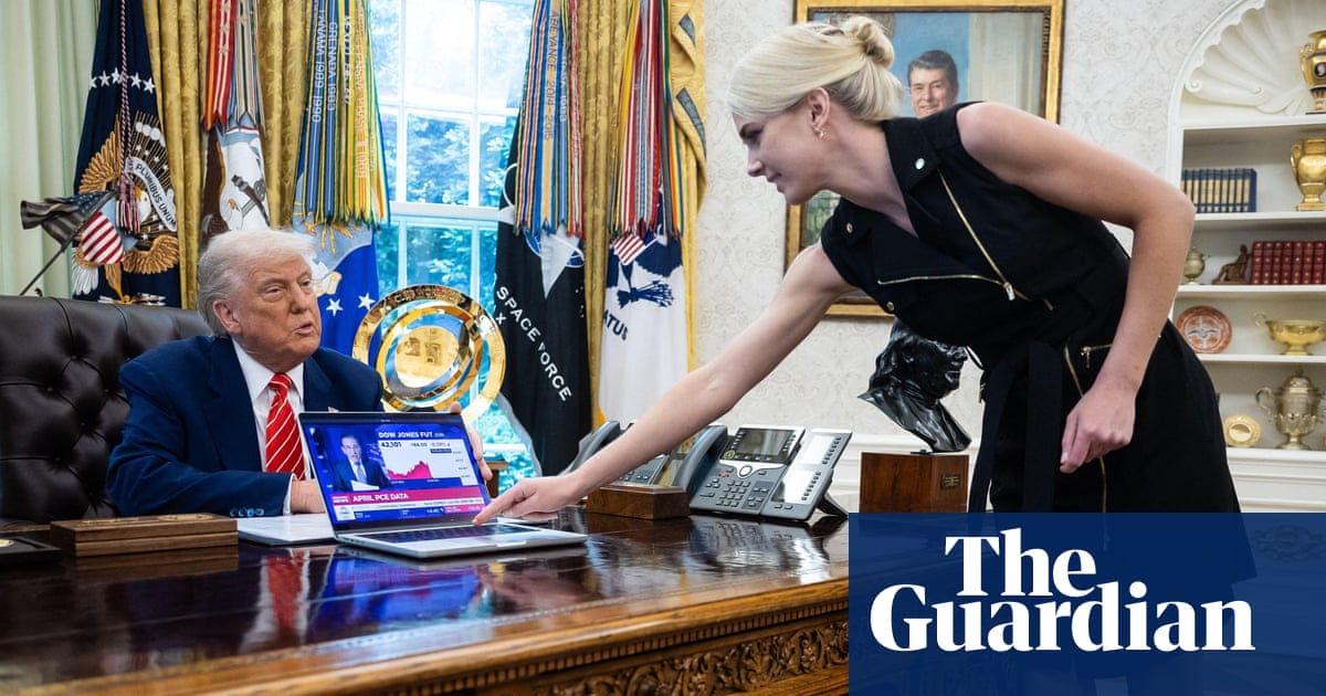Image credit: Natalie Harp reportedly posted 150 pro-Trump tweets on day of Capitol riot | US Capitol attack | The Guardian / https://www.theguardian.com/profile/marina-dunbar